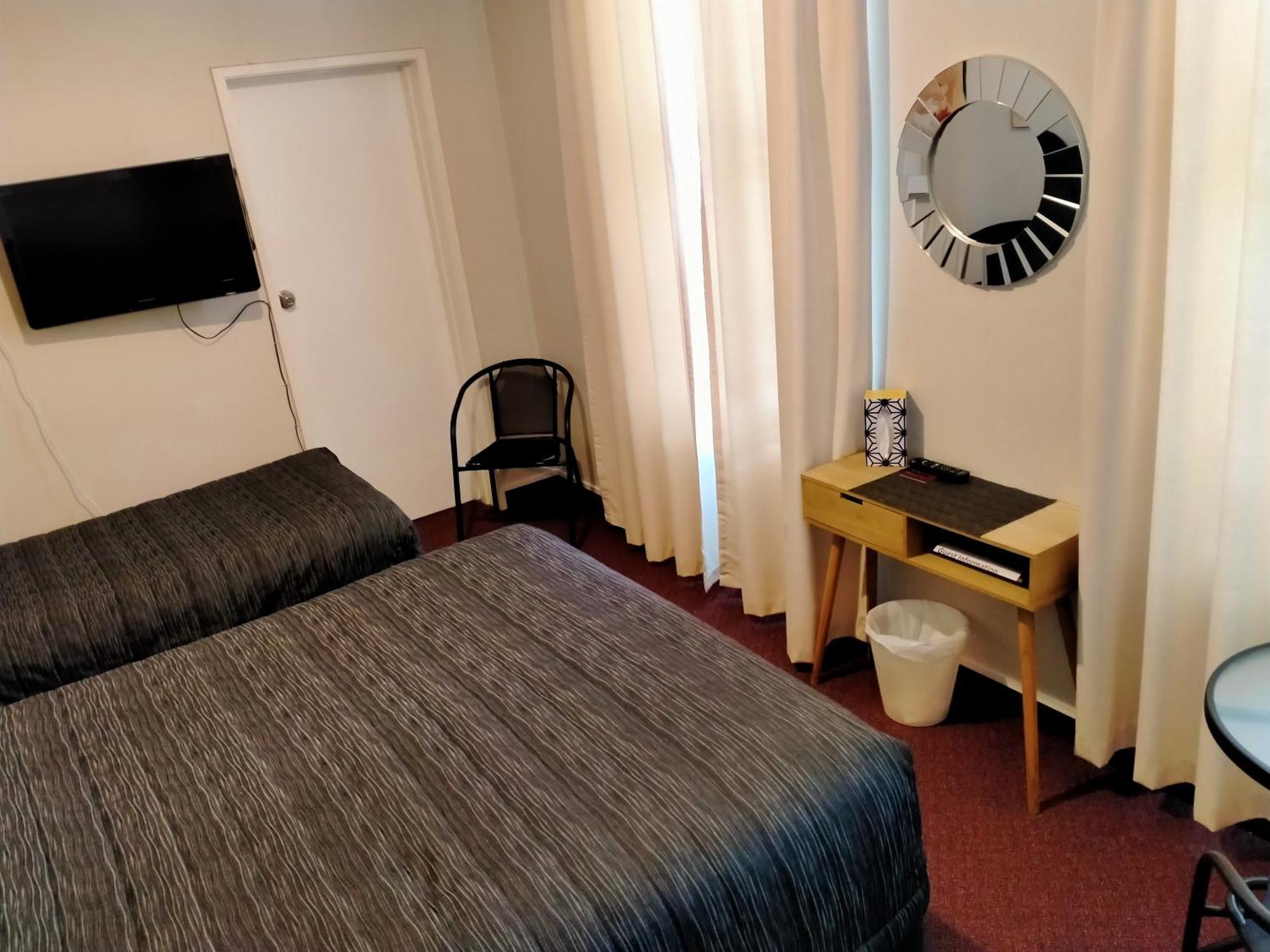 Masonic Hotel Palmerston North Buitenkant foto