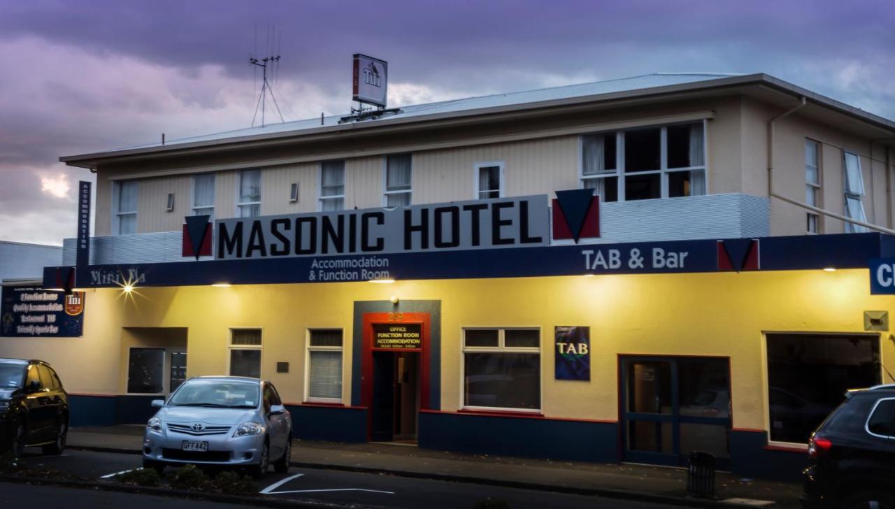 Masonic Hotel Palmerston North Buitenkant foto